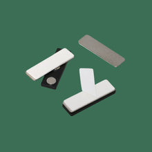 Lade das Bild in den Galerie-Viewer, Holznamensschild mit Lasergravur und Magnetbefestigung