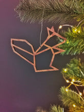 Lade das Bild in den Galerie-Viewer, Weihnachtsschmuck Eichhörnchen